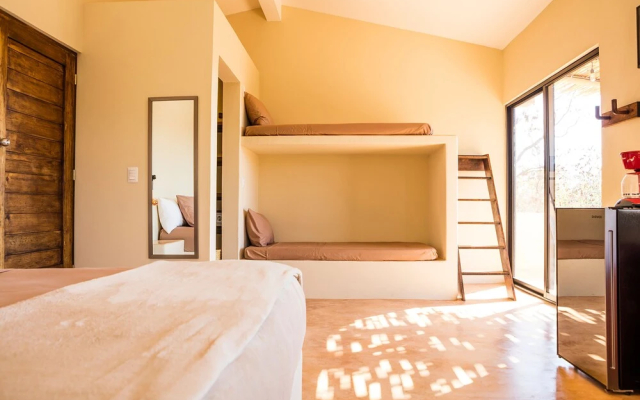 Casa Mono