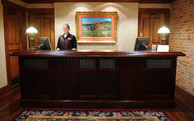 St. Eugene Golf Resort & Casino