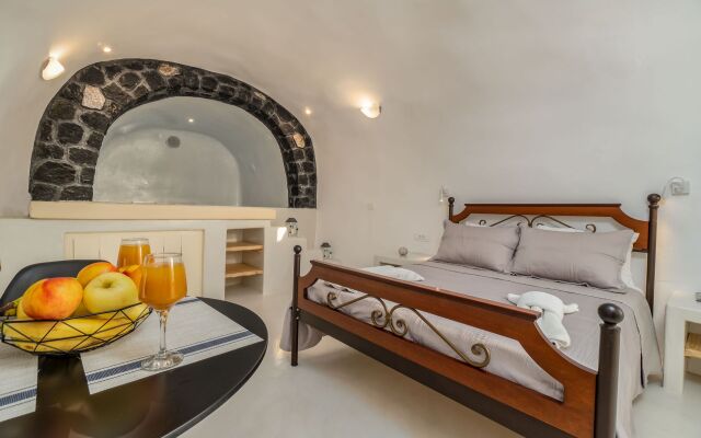 Cally Cave House