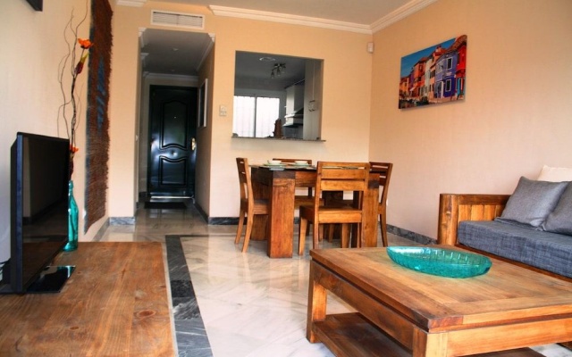 Villa Aries