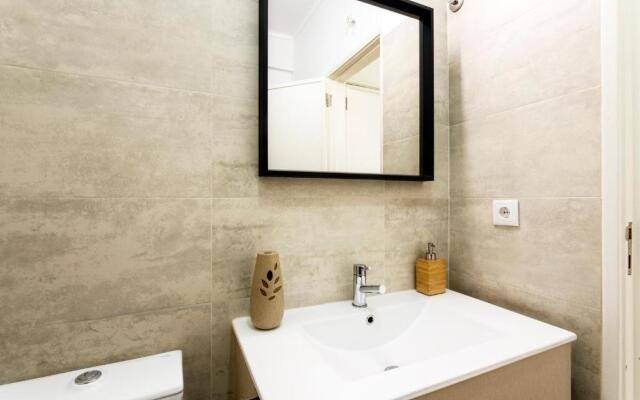 WHome | Anjos Stylish Apartment #6