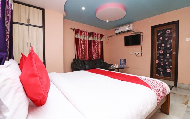 Xpress Inn By OYO Rooms