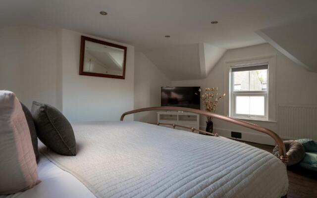 The End House - Cosy and central (Dartmouth)