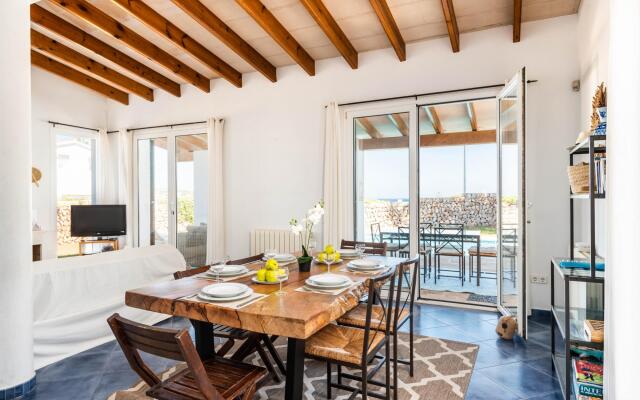 VILLA ROXANA in Es Castell