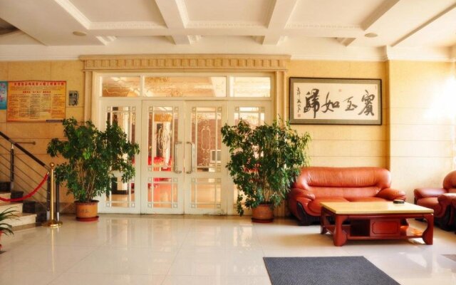 Donggang Chunlin Hotel