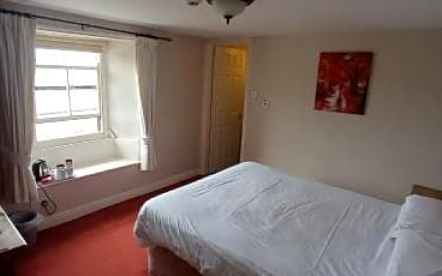 Kings Arms Hotel