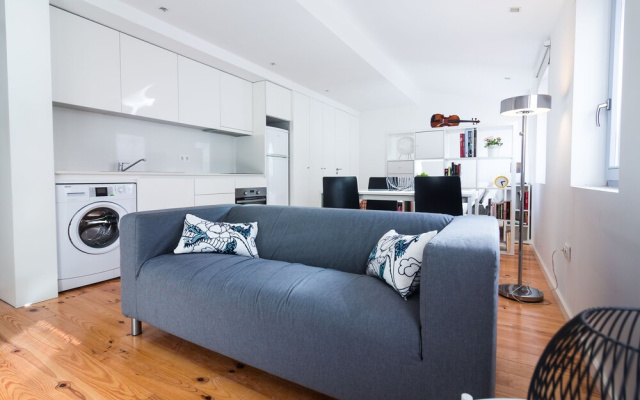 ON Apartments – Violin