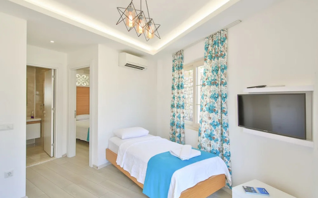 Hediye Hanim Suit Apart