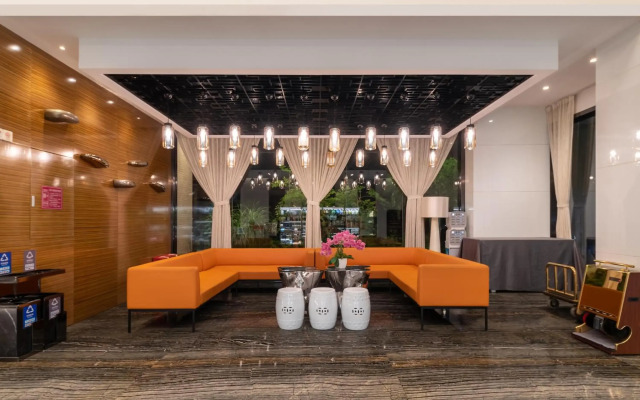Paco Business Hotel Luogang Branch