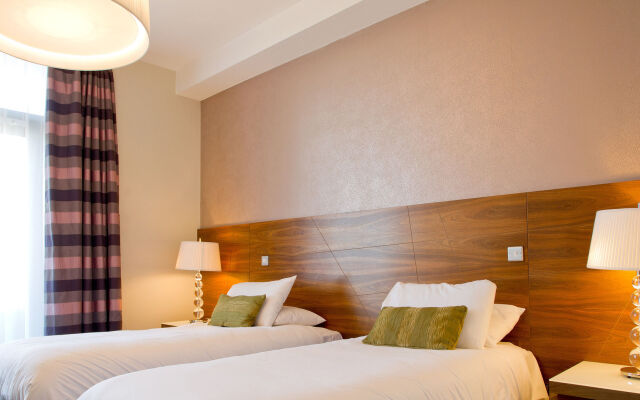 Moyvalley Hotel & Golf Resort