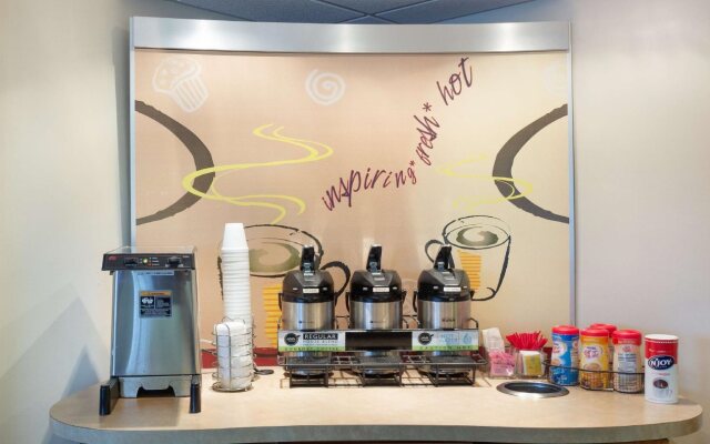 Red Roof Inn Madison, WI