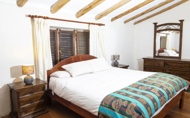 Colonial house Sacred Valley In