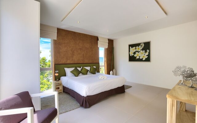 Serene Penthouse
