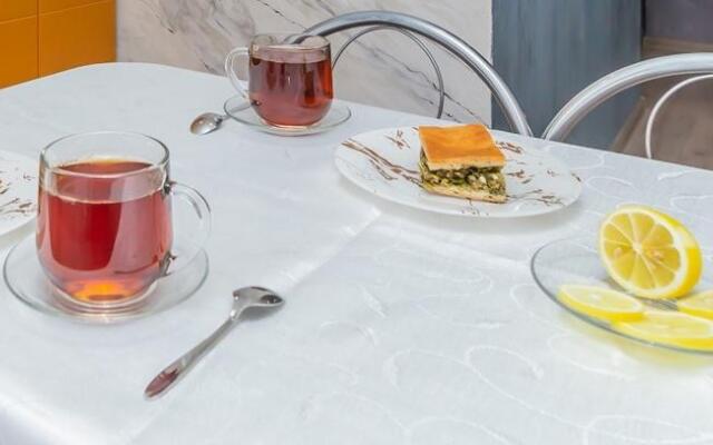 Мои Апарты на улице Коммуны 86