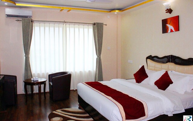 Big Hotel