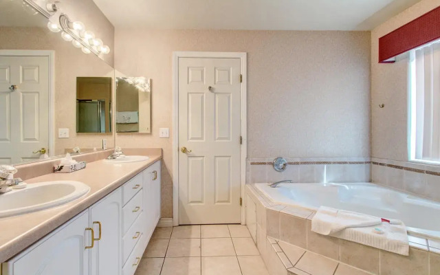 The Rita Suites