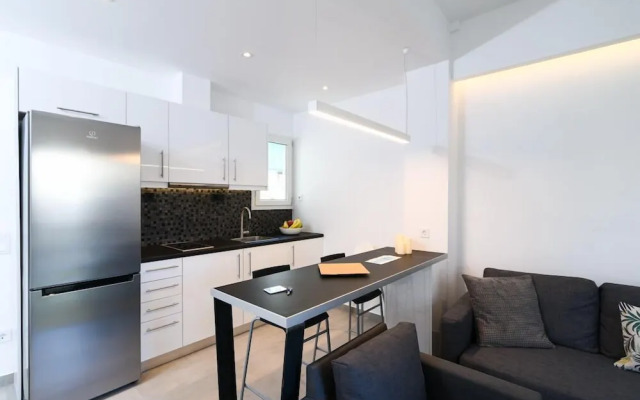 45m2 homm Renovated Flat in Neos Kosmos Roumpesi str
