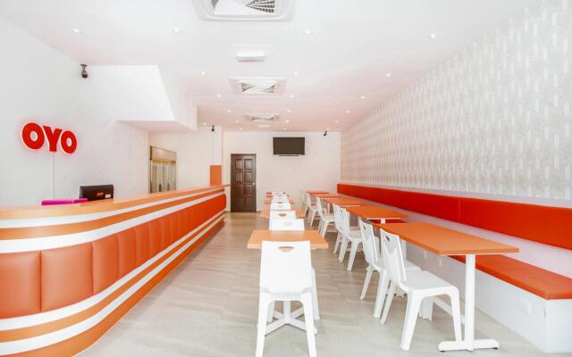 OYO 89696 D'yaya Hotel