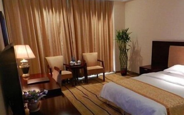 Huadong International Business Hotel