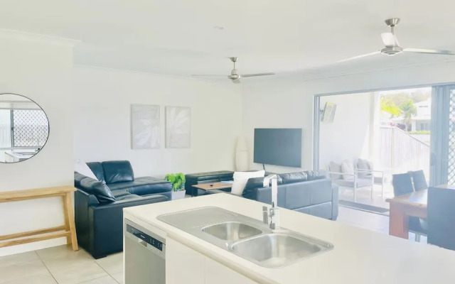 Blue Lagoon Villa B