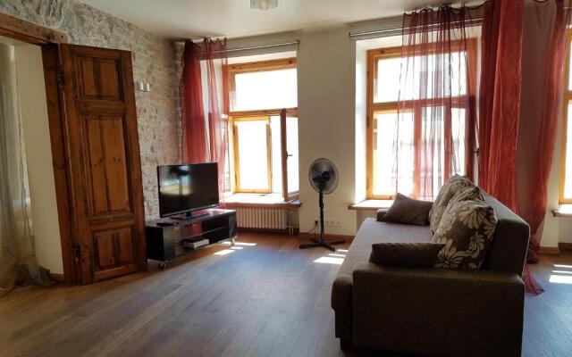 Old Town Apartment