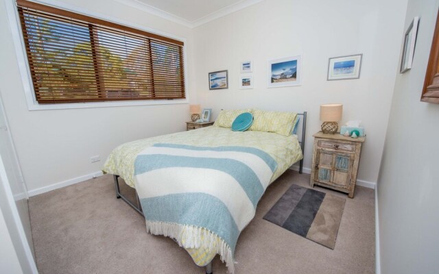 Bluey's Beach House - Fingal Bay