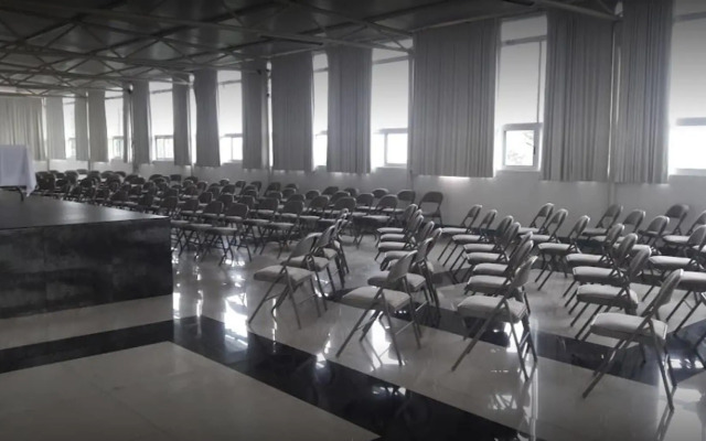 CEO Hotel Business Class