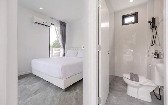 Gina Poolvilla89 Pattaya-Bangsaray beach