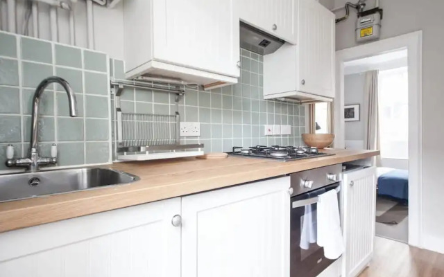 Studio Apartment in Fitzrovia Near Oxford Street