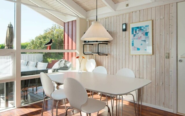 Cozy Holiday Home at Ebeltoft With Whirlpool and Sauna