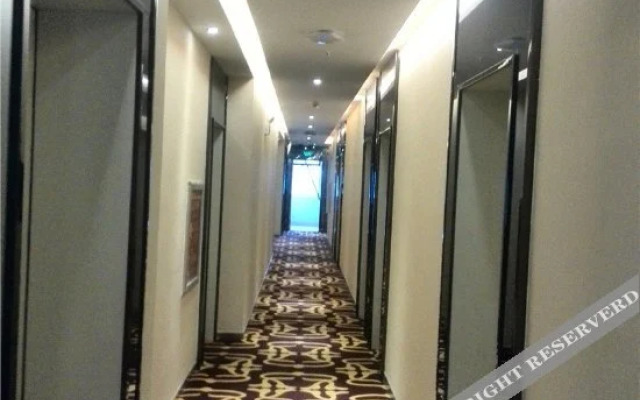 Nanchang Xingmeiyue Hotel (Nanchang Tengwangge Dunzitang Subway Station)