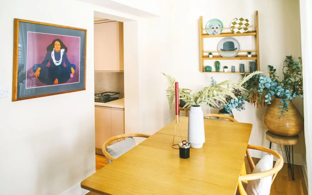 Spacious 3 Bedroom Apartment in South Kensington near Museums