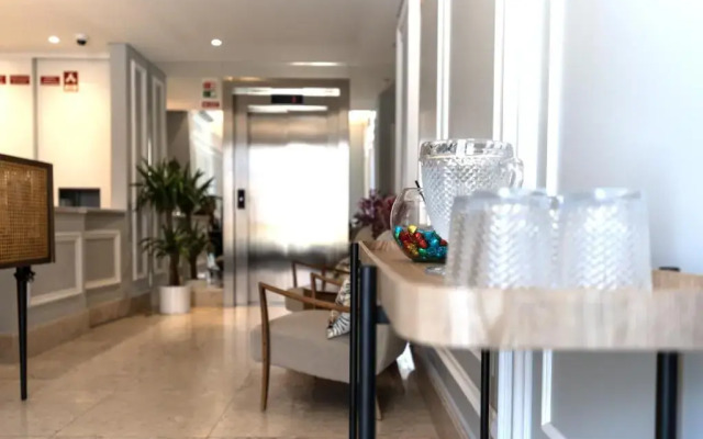 Les Deux Mariettes Apartments & Suites