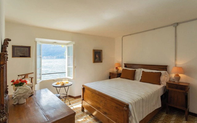 Terrace on Orrido di Nesso Waterfall by Rent all Como