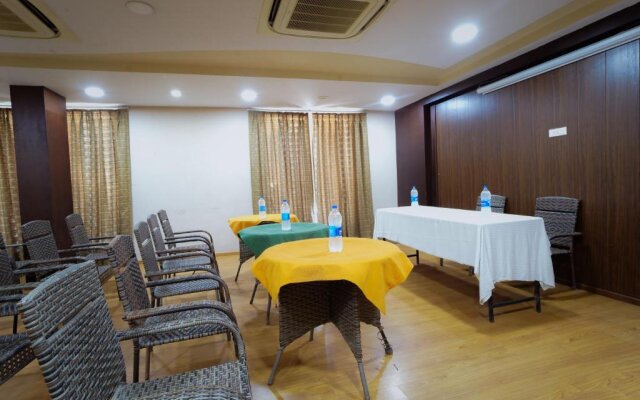 Hotel Royal Palm - A Budget Hotel in Udaipur