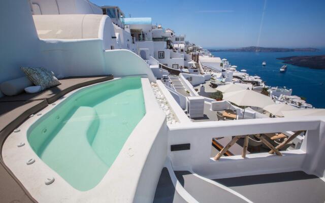 Chic Hotel Santorini