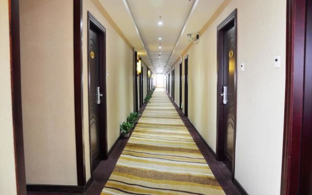 Dongguan Baike Business Hotel