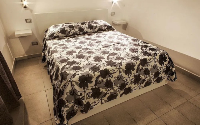 B&B Opera Suites