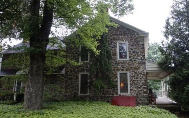 1732 Folke Stone Bed and Breakfast