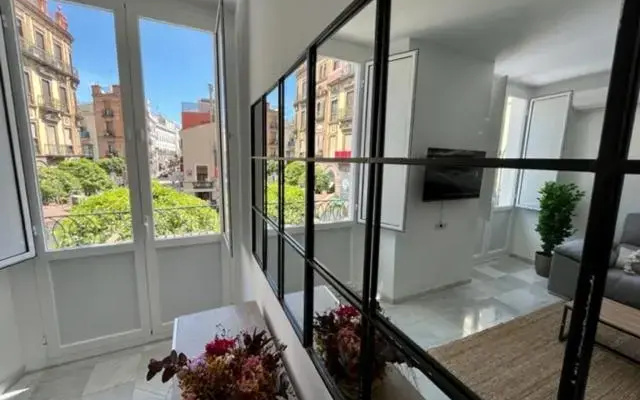 Arenal 3br apartment, 300 mtrs from Cathedral