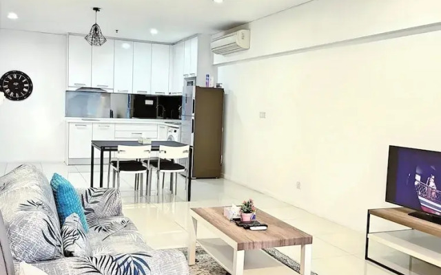 Summer suites klcc By Regal Homes
