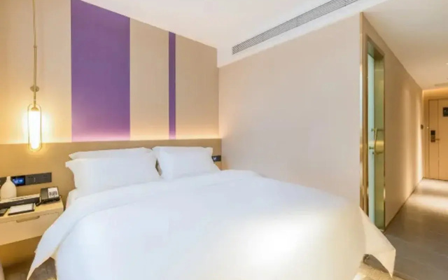 Lavande Hotel (Beijing University of Technology, Exit D of Beigongda Ximen Subway Station Branch)