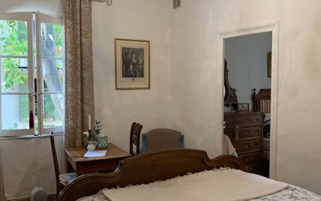 La Clé de la Porte B&B