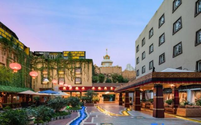 Paradise Hotel