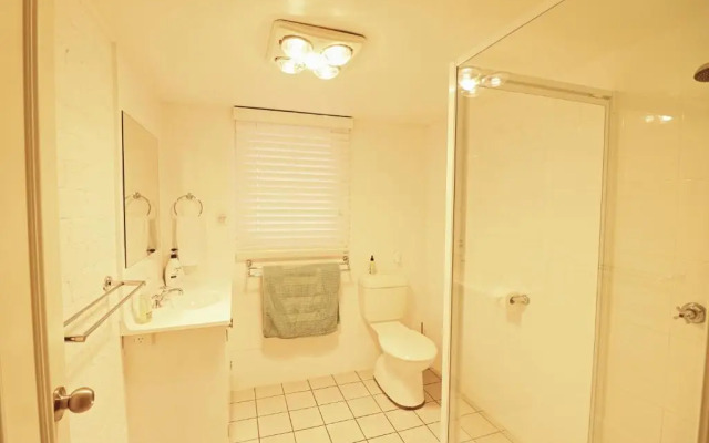 Jodi's Beach Retreat Eden