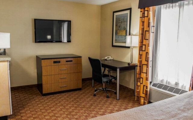 Quality Inn Franklin I-65