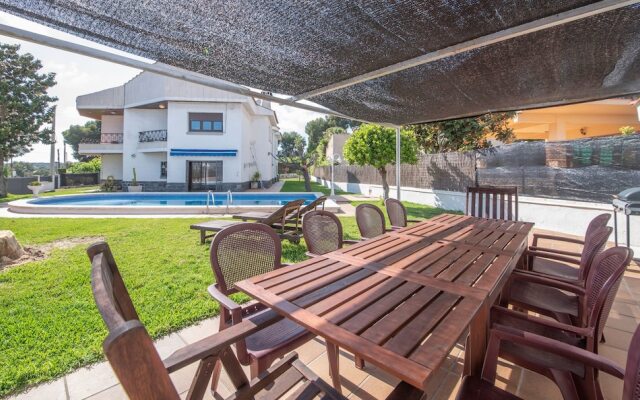 Casa en Calafell con piscina privada (R91)
