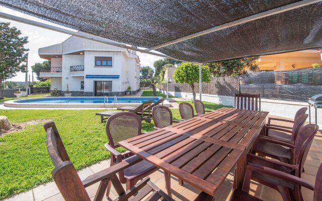 Casa En Calafell Con Piscina Privada(R91)