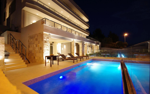 Luxury Apartments Jolara