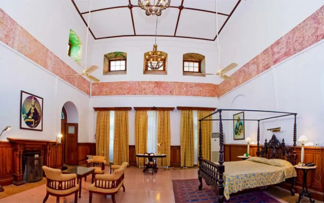 Baradari Palace